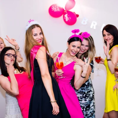 depositphotos-112697574-l Wieczór panieński w studiu fotograficznym